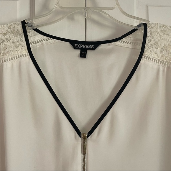 EXPRESS Off White Lace Shoulder w/Black Trim and Zipper Detail SIZE L - Picture 3 of 7